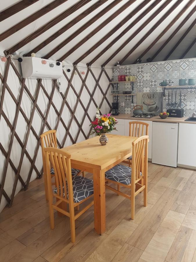 Skaly Spaly - Jurta Luxury tent Przesieka